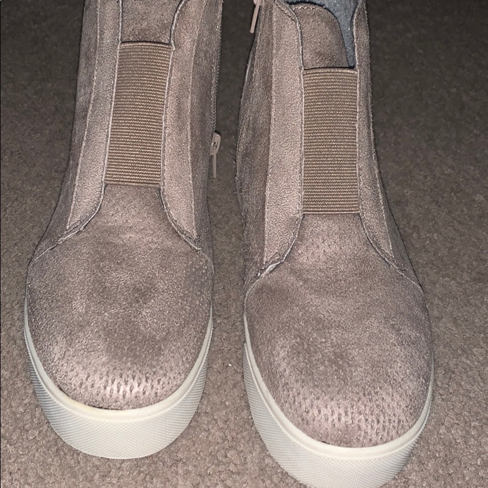 Women’s booties